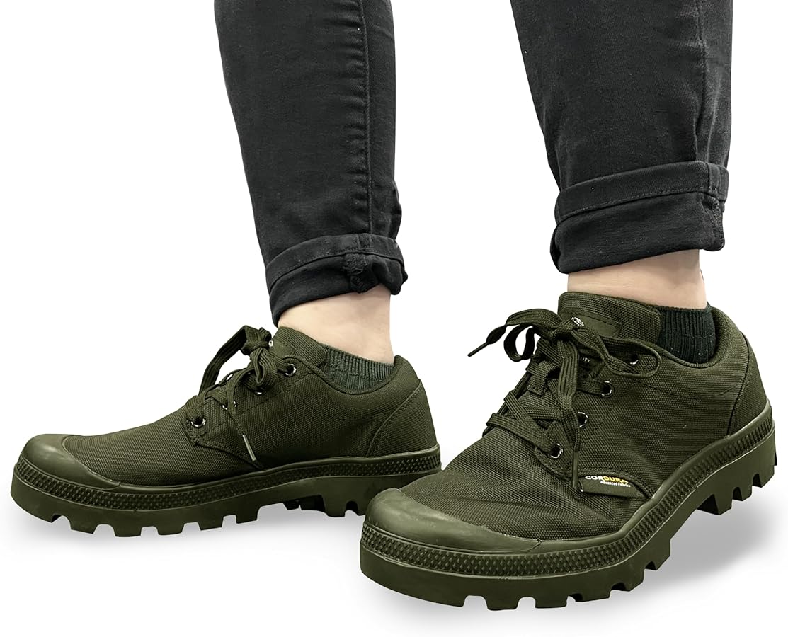 未使用4.1万 Tomo＆Co コーデュラナイロン デッキシューズ 27 カーキ 未使用4.1万 Tomo＆Co コーデュラナイロン デッキシューズ 27 カーキ